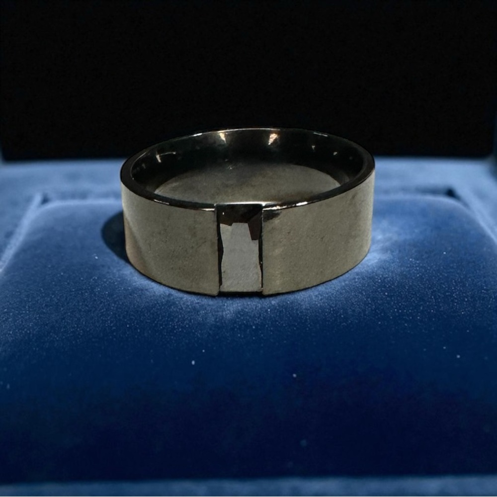 NWOT Men’s Elegant Black Band Ring with Rectangular Black Gem Shiny Finish